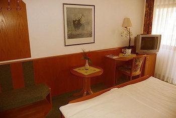 Hotel Garni Cafe Raepple Bad Peterstal-Griesbach Exterior foto